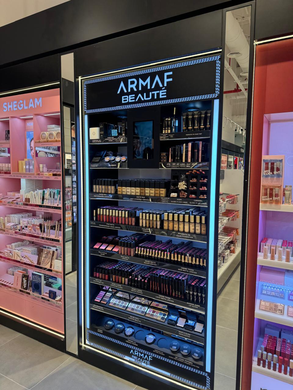 ستاندات العــرض الثابتة